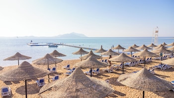 ivy cyrene island resort