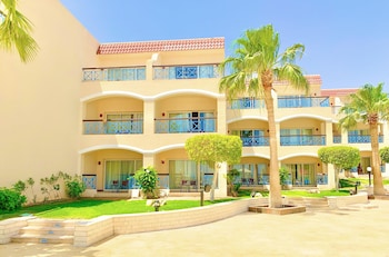 ivy cyrene island resort