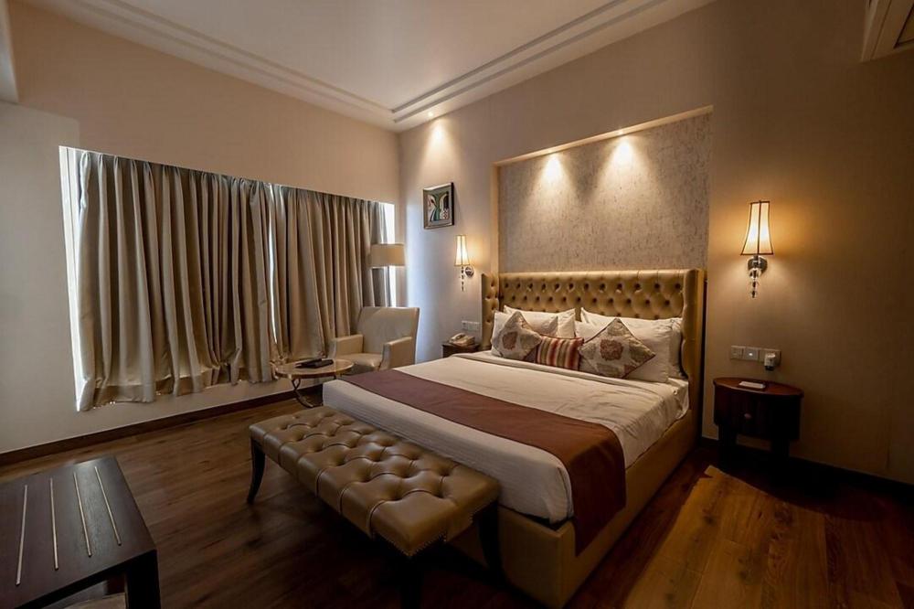 hotel natraj