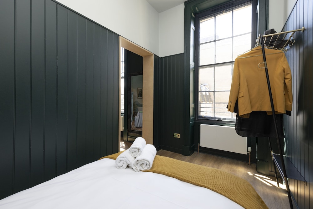 altido thirty castle street