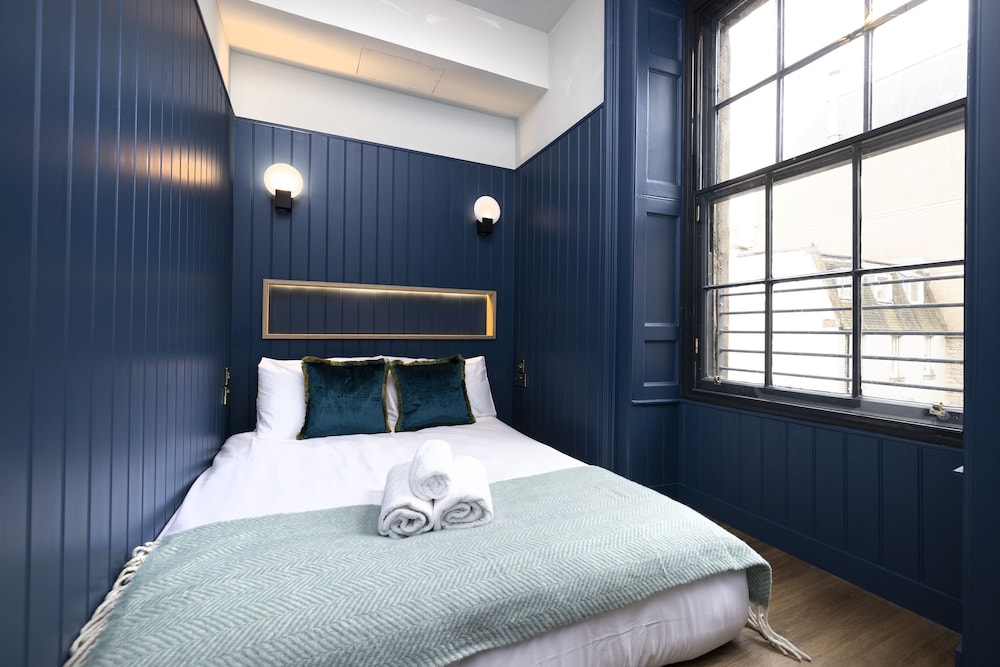 altido thirty castle street