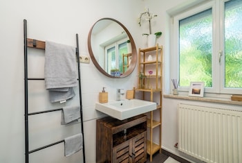 2og links 70m2 2 zimmer wohnung