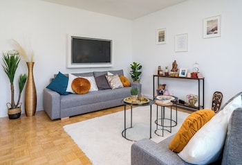 2og links 70m2 2 zimmer wohnung