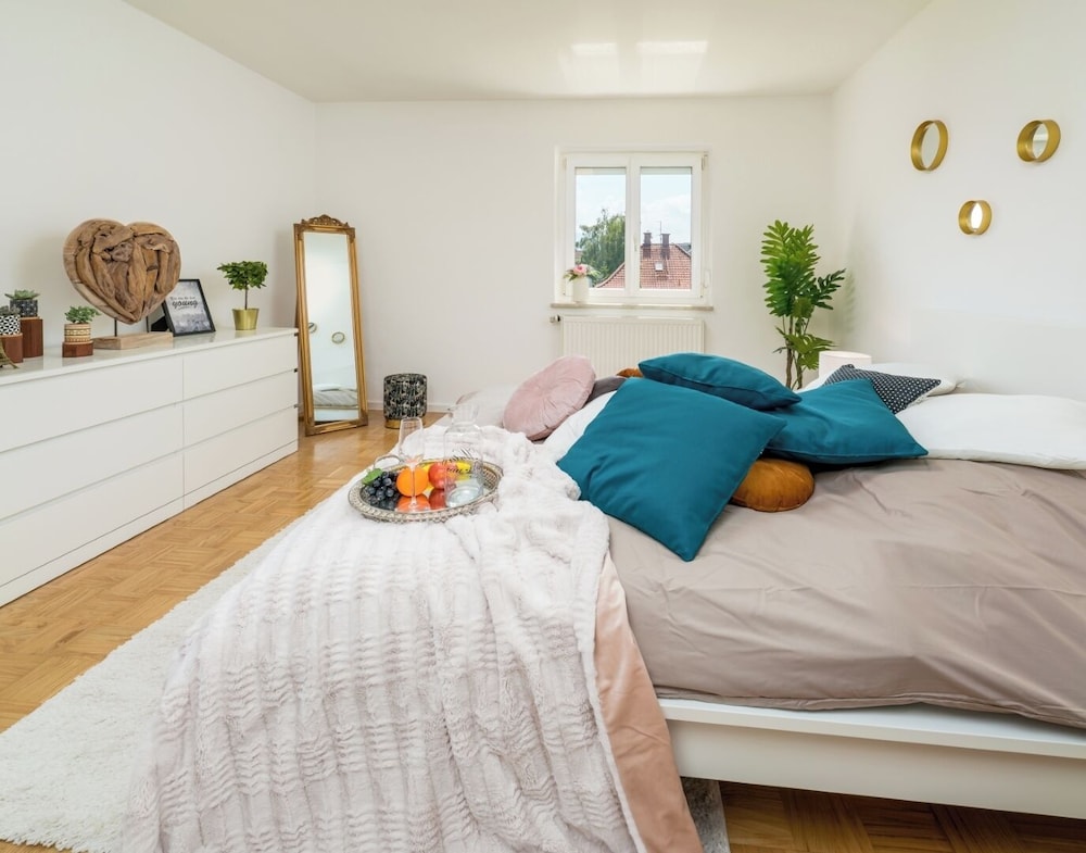 2og links 70m2 2 zimmer wohnung