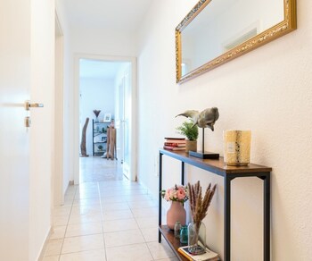 2og links 70m2 2 zimmer wohnung