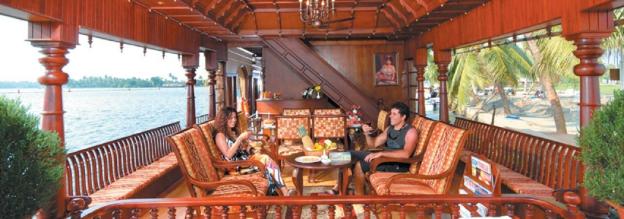 sterling house boat lake palace alleppey