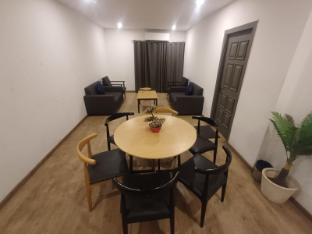 Motel Rajadhani Residency,Suchitra Road,3 star
