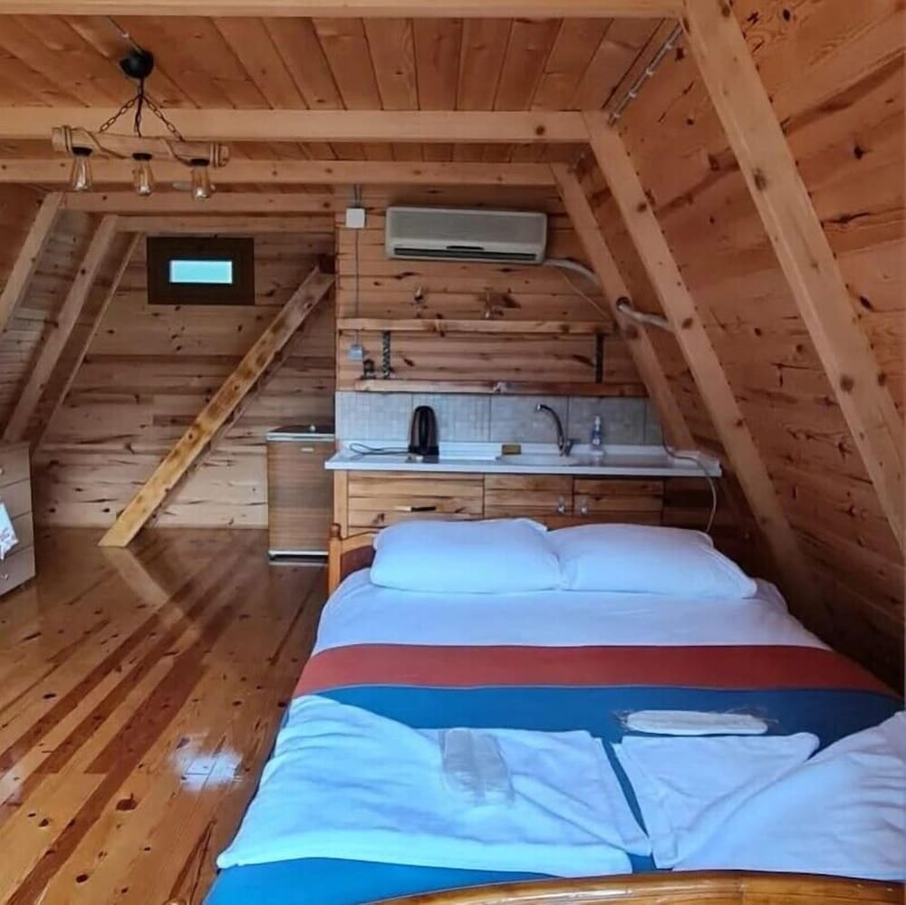 elagza dag evleri