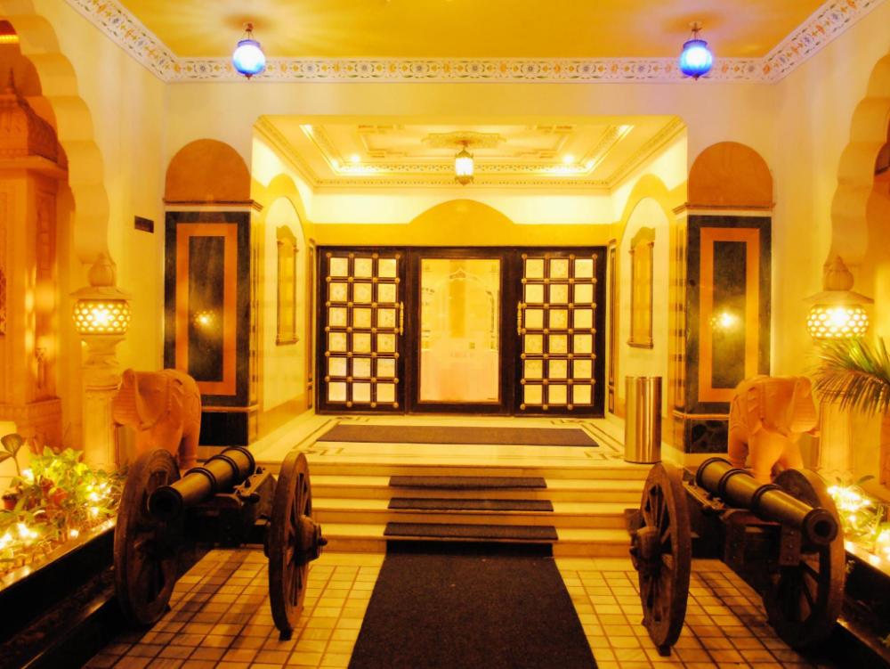 hotel fort chandragupt jaipur