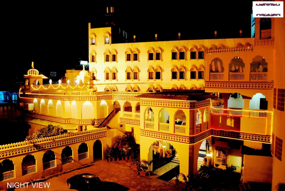 hotel fort chandragupt jaipur