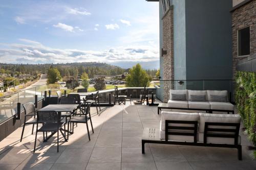 fairfield inn and suites west kelowna