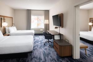 fairfield inn and suites west kelowna