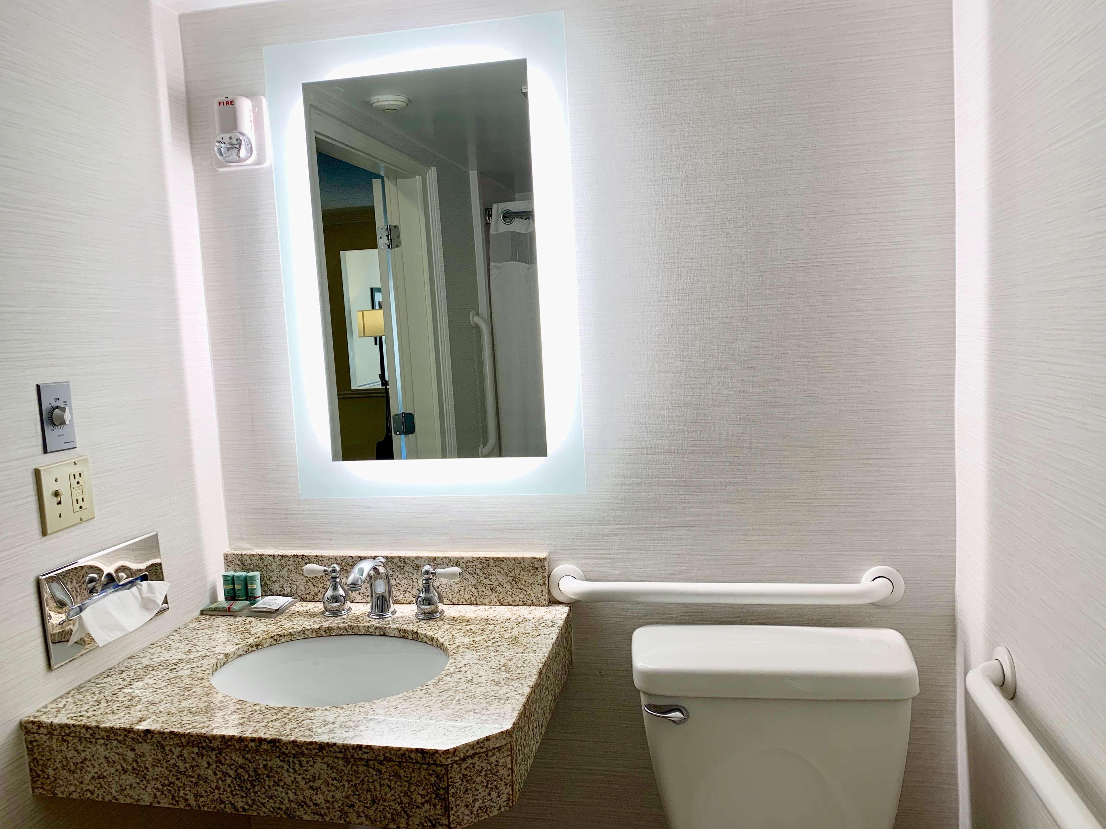 best western springfield hotel