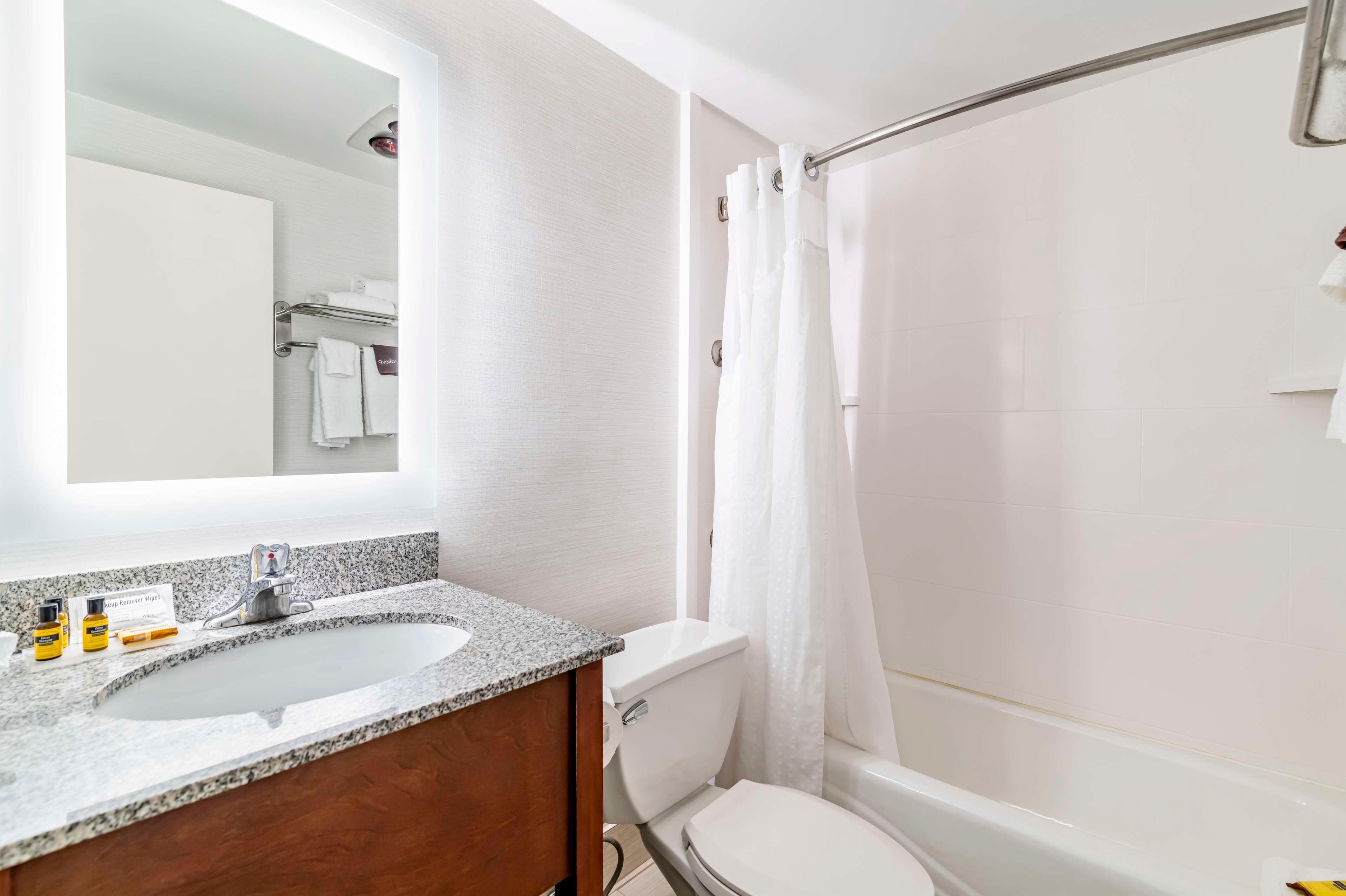 best western springfield hotel