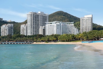 sanya junji seaview hotel