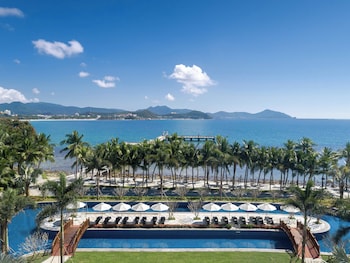 sanya junji seaview hotel