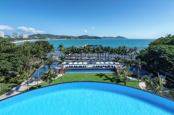 sanya junji seaview hotel