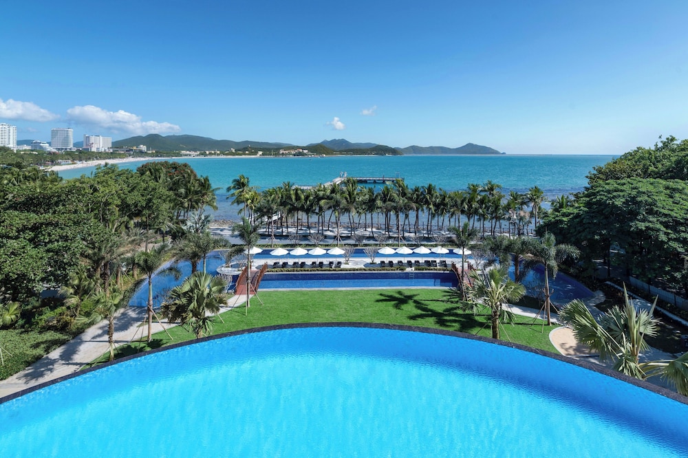 sanya junji seaview hotel