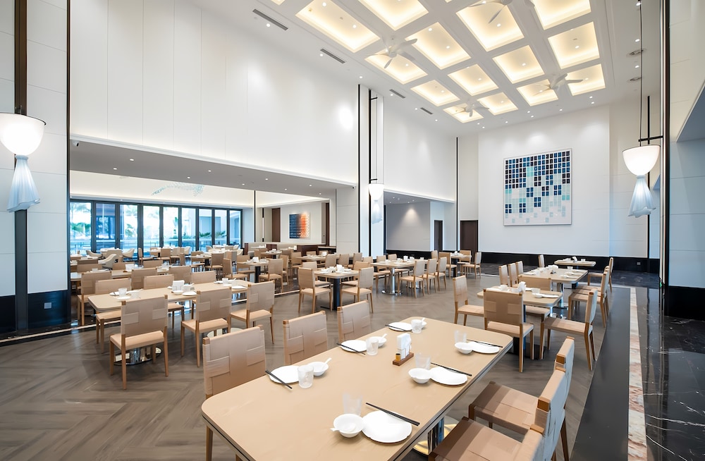 sanya junji seaview hotel