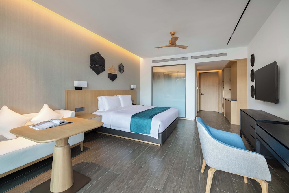 sanya junji seaview hotel