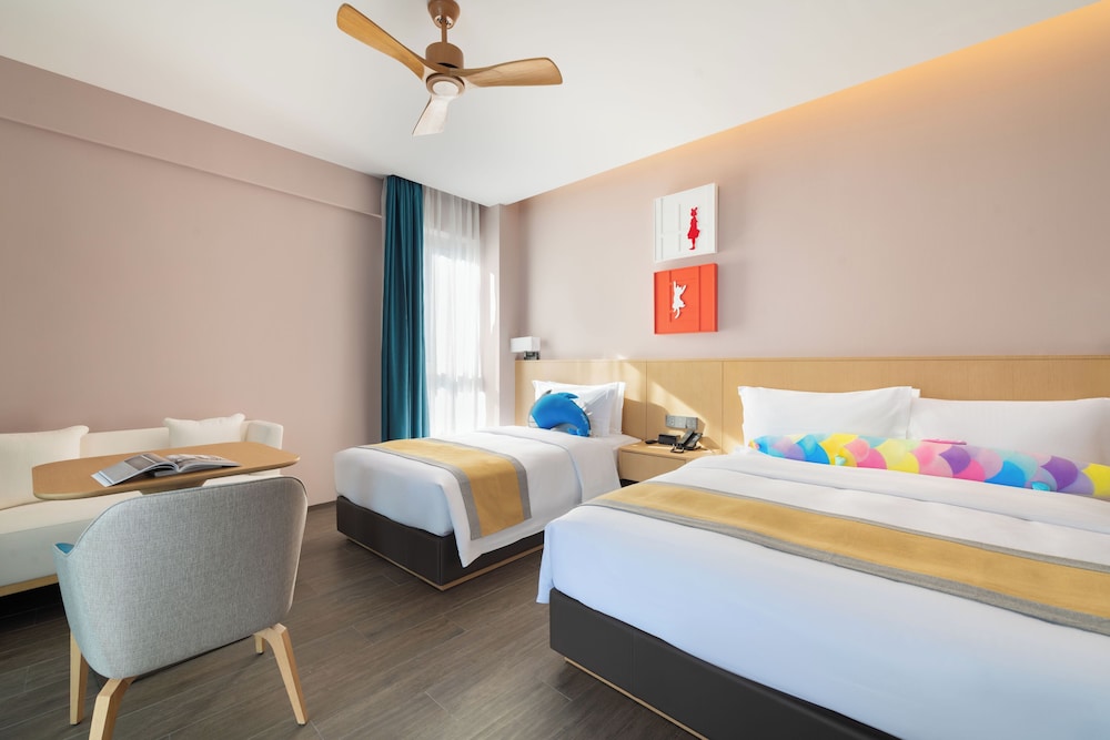 sanya junji seaview hotel