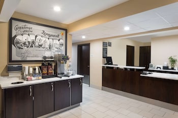 super 8 by wyndham longmont twin peaks