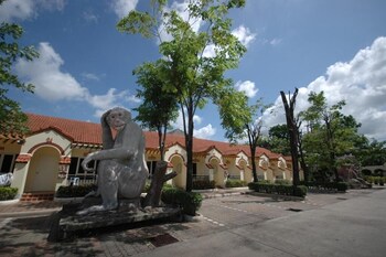 Dadd Resort By Lopburi Inn Resort,Thailand>>Lop Buri,3 star