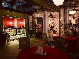 the elgin fairlawn kolkata