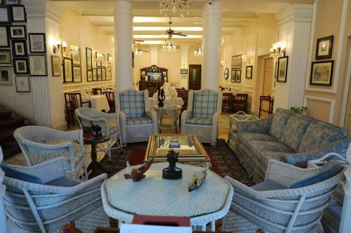 the elgin fairlawn kolkata