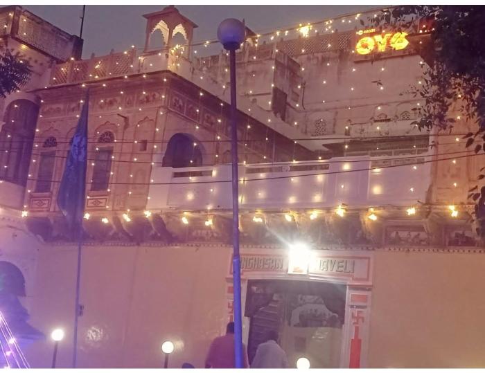 singhasan haveli mandawa