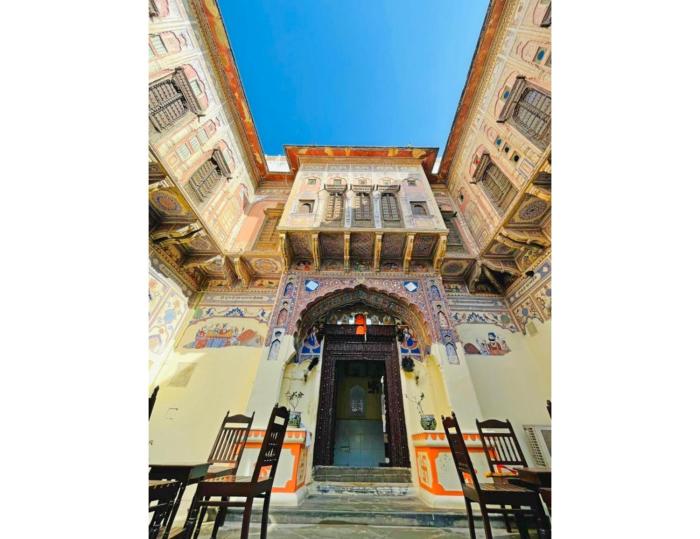 singhasan haveli mandawa