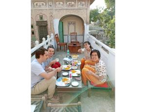 singhasan haveli mandawa