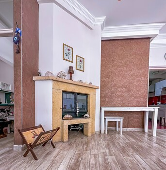abelia otel