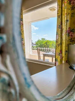 abelia otel