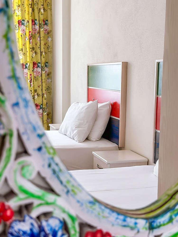 abelia otel