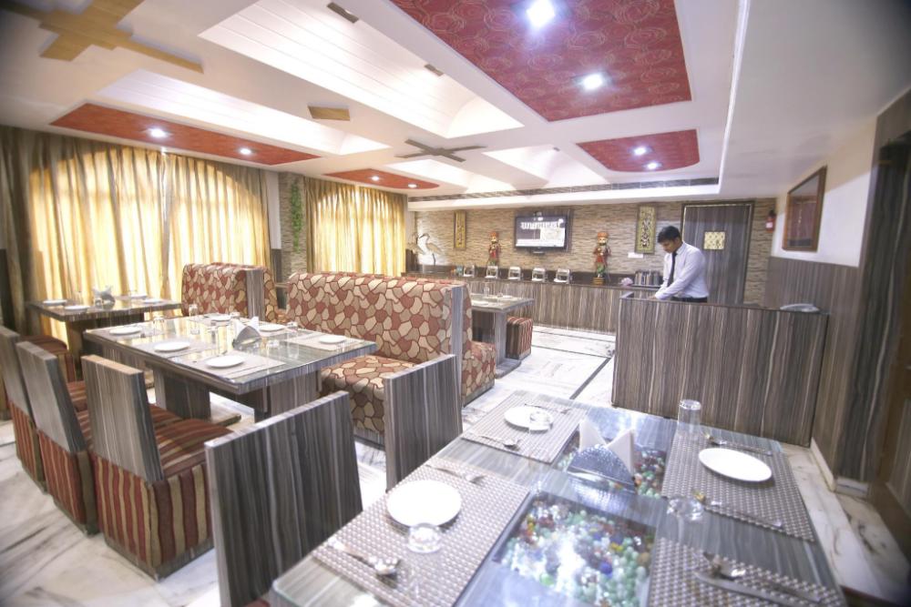 hotel sheetal regency