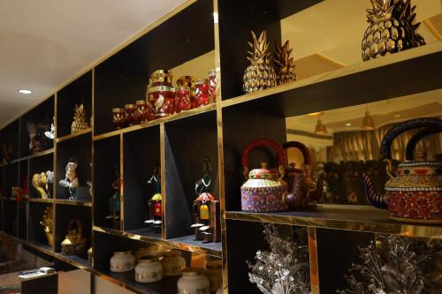 hotel sheetal regency