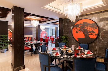 holiday inn suites kuwait salmiya