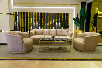 united hotel international