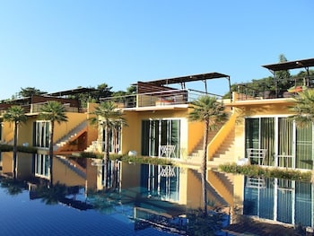 bangkok grand resort