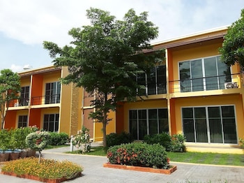 bangkok grand resort