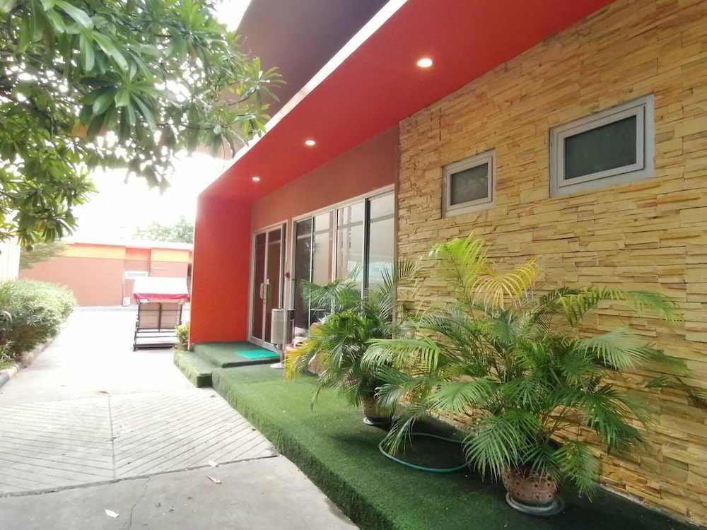 bangkok grand resort