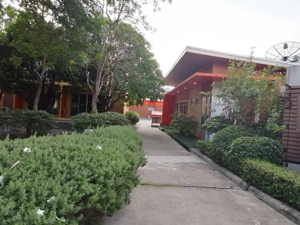 bangkok grand resort