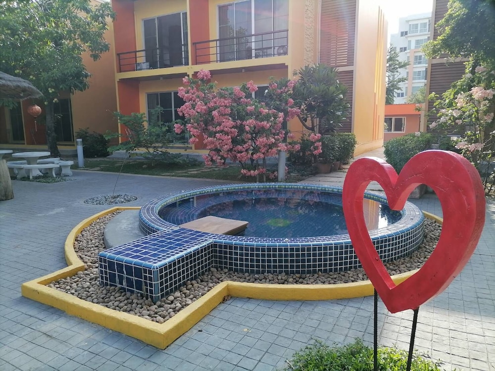 bangkok grand resort