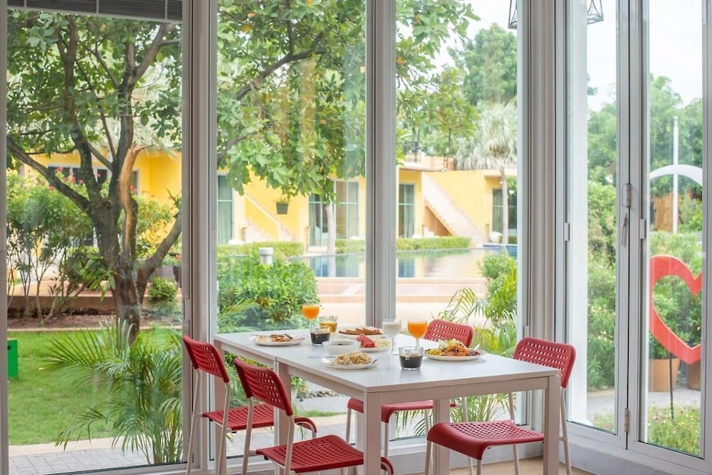 bangkok grand resort