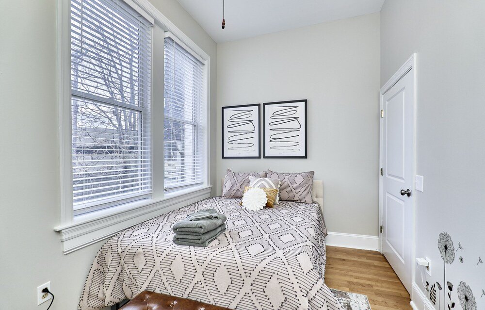 grand center apartments