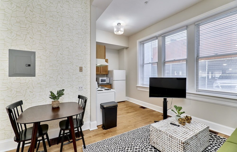 grand center apartments