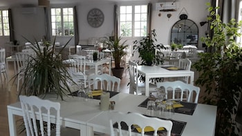 Orangerie Du Château Marith,747 Lieu Dit Marith,0 star