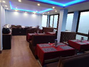 Hotel Shanti Palace,Near Royal Plaza Upper Siyari Gangtok Sikkim, Gangtok, Sikkim ( 737101 ),3 star