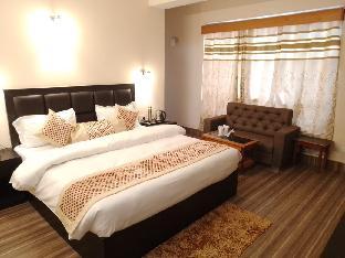 Hotel Shanti Palace,Near Royal Plaza Upper Siyari Gangtok Sikkim, Gangtok, Sikkim ( 737101 ),3 star